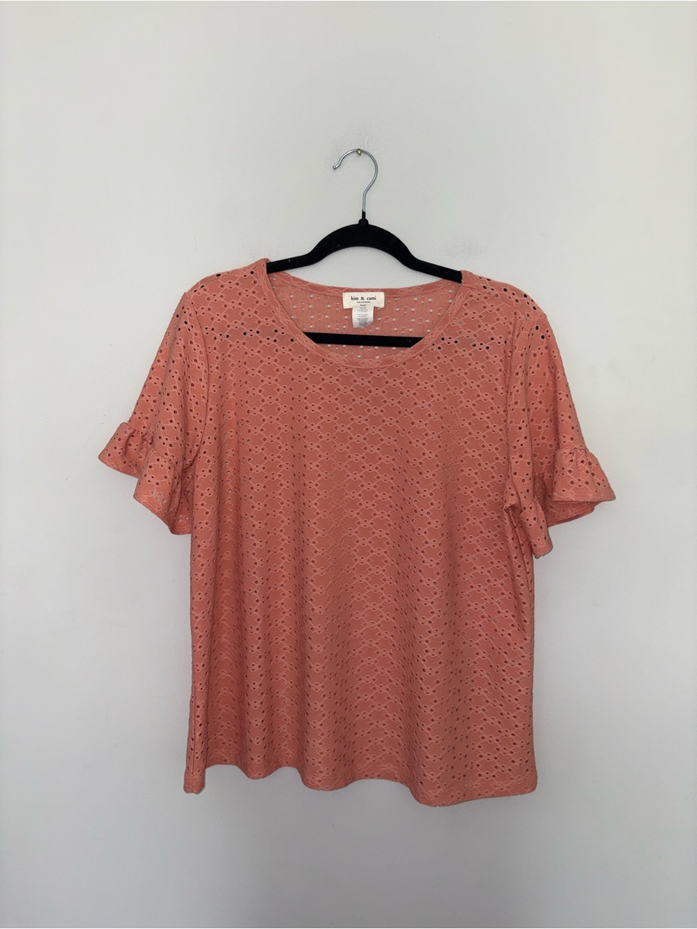 Kim & Cami | Pink Eyelet T-Shirt